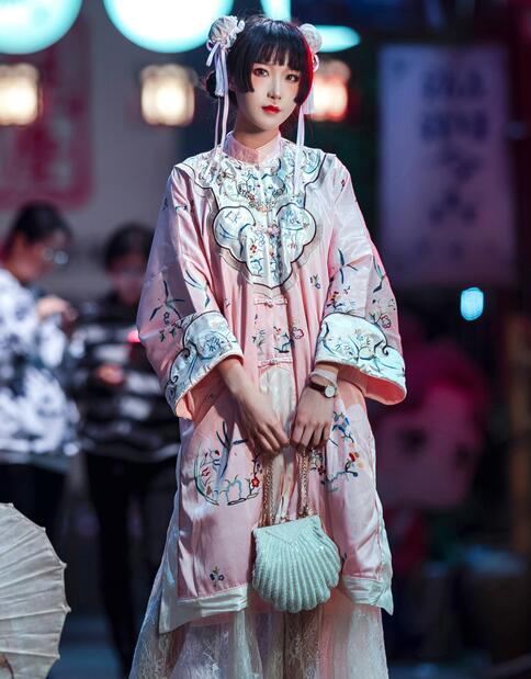 国产成人精品综合在线-亚洲高清一区二区三区四区 - 小鸡AV日韩高清在线二区