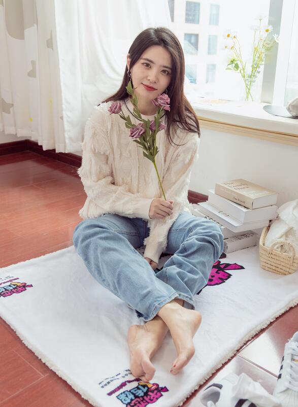 国产第一页亚洲-伊人青草 - 小鸡AV国产高清视频91