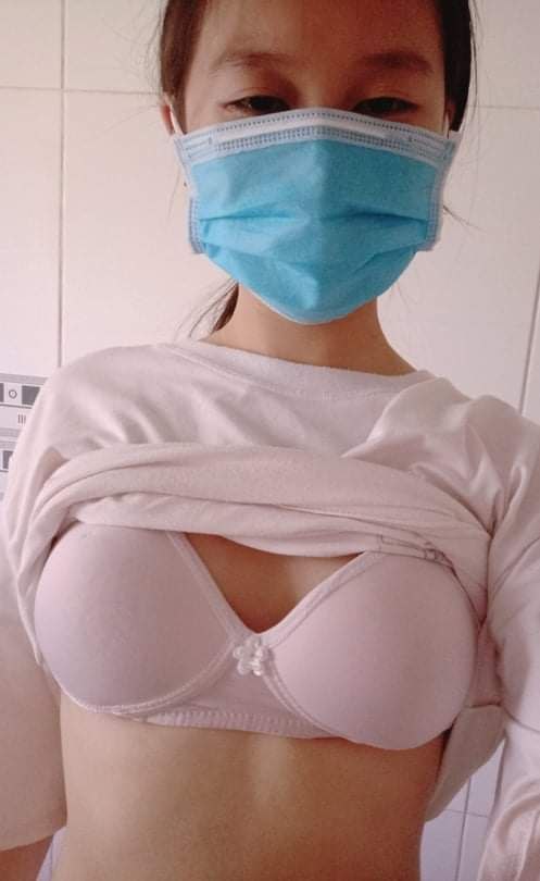 美女主动解开胸罩喂男人吃奶-欧美日韩中文字幕一区二区高清 - 小鸡AV亚洲精品国产一区二区三