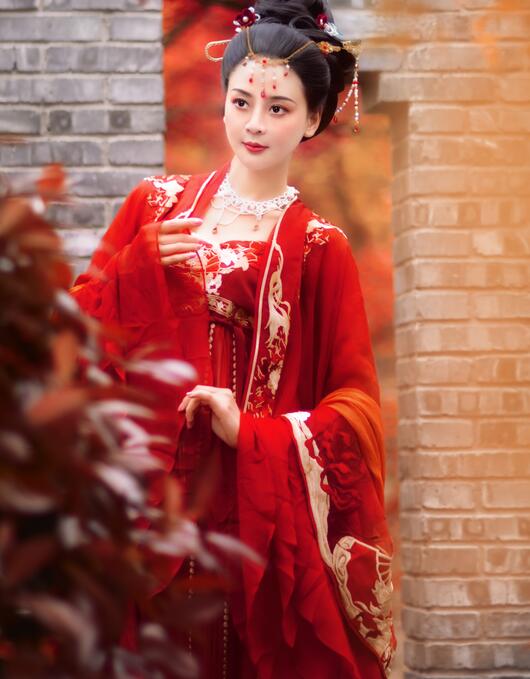 狠狠色噜噜狠狠狠-国产伦精一区二区三区视频 - 小鸡AV国产精品亚洲二区在线