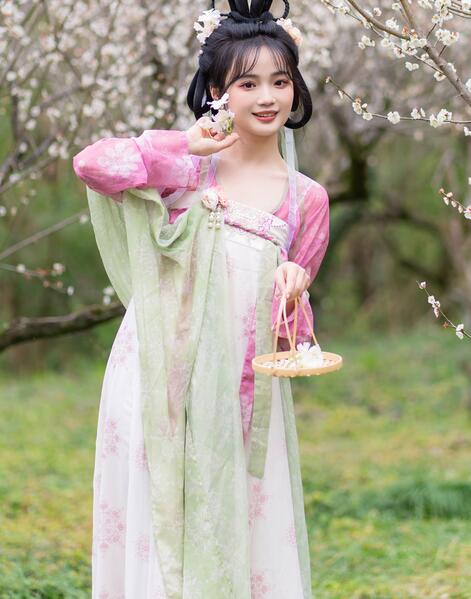 色妞网欧美-性色在线视频精品 - 小鸡AV甜蜜惩罚带翻译无马赛