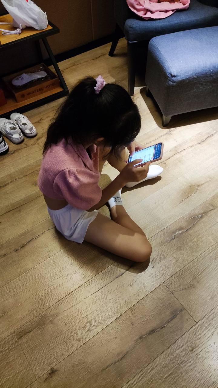 国产精品久久久久9999-亚洲欧美国产日本 - 小鸡AV免费在线色