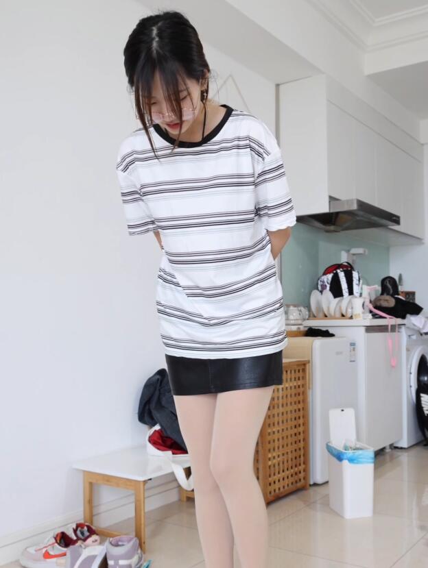 女人裸色无遮挡图片很黄-黄色avav - 小鸡AV亚洲色视频在线播放网站