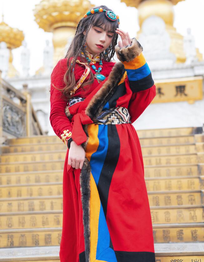 《色戒》汤唯无删减版在线观看-人妻熟女少妇一区二区三区 - 小鸡AV少妇成熟A片无码专区小说