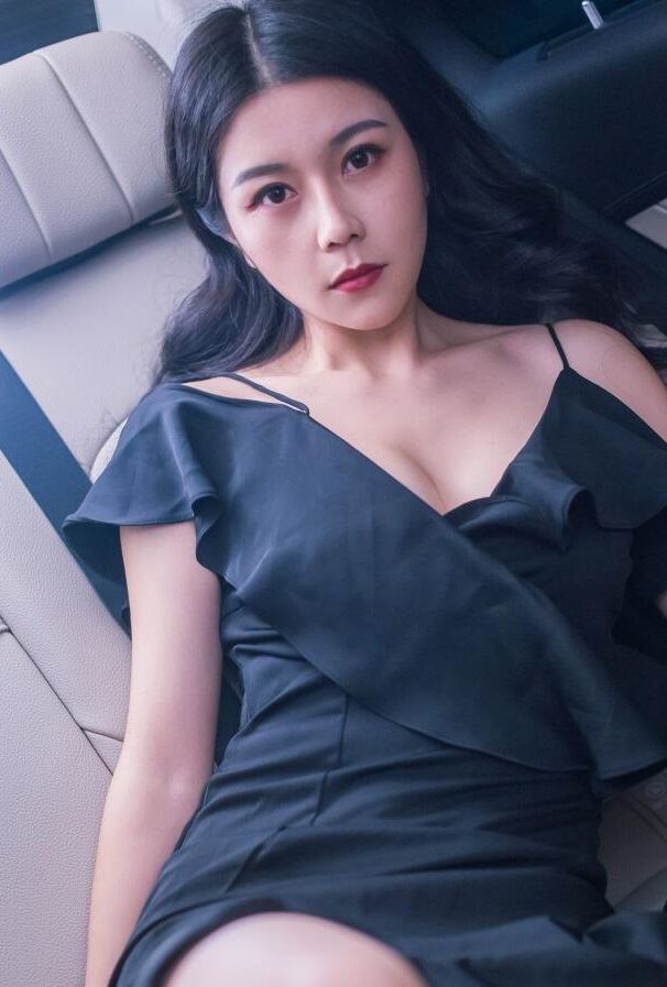 免费看男女做爰爽爽视频-抠逼喷水视频 - 小鸡AV男阳茎桶进女人下部动态图