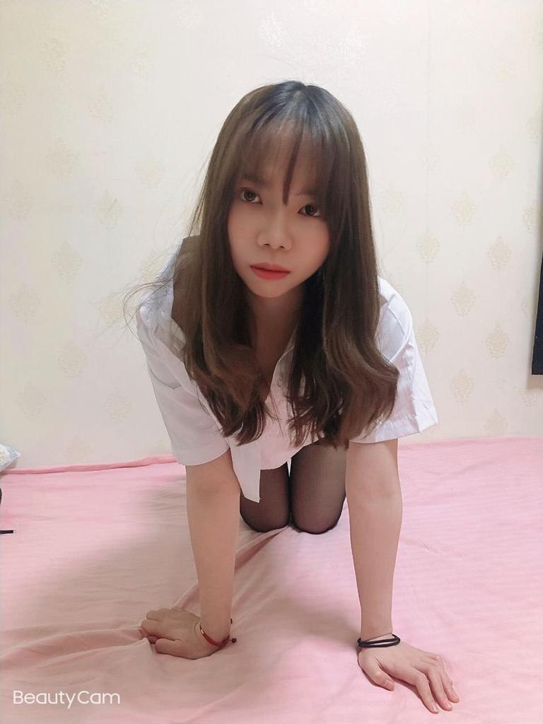 少妇-丰满女..色情.MP4-乳香诱人(高H)隐欲 - 小鸡AV翁与小莹高潮24章