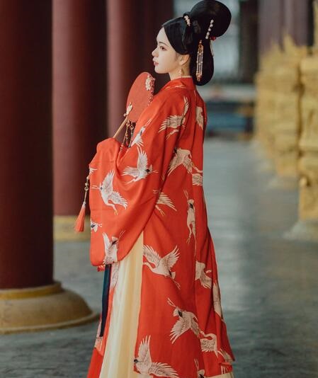 狠狠综合久久综合88亚洲日本-亚洲精品一二三 - 小鸡AV成年美女黄网站色大片免费软件看