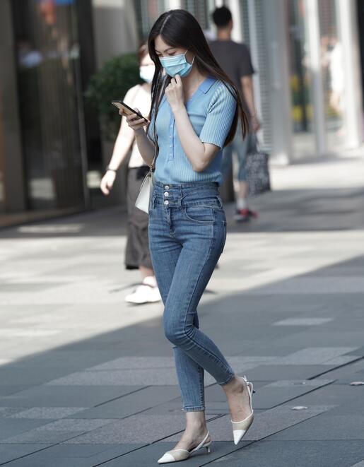 喜爱夜蒲3大尺度吃乳-免费无码又爽又刺激A片涩涩直播 - 小鸡AV小娇乳H1V1