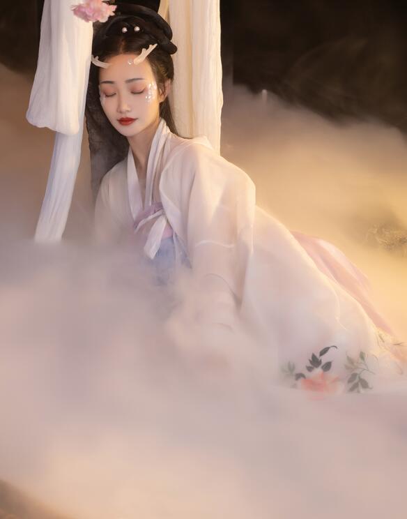 被两个男人轮流的舒服-赤裸裸的人性照片 - 小鸡AV轮流粗暴抽插揉