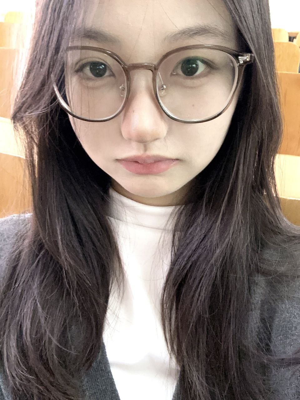 高辣h黄文辣文-总裁轻点嗯啊～嗯h - 小鸡AV久久国产精彩视频