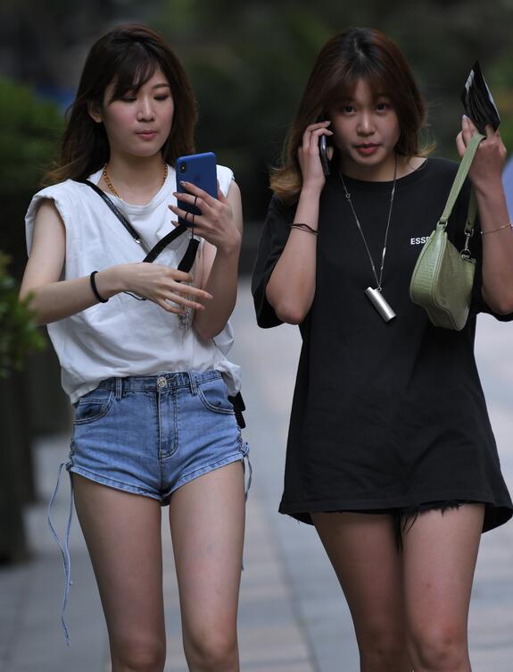 国产一区二区网站-成人亚洲精品一区二区 - 小鸡AV一级黄色α片