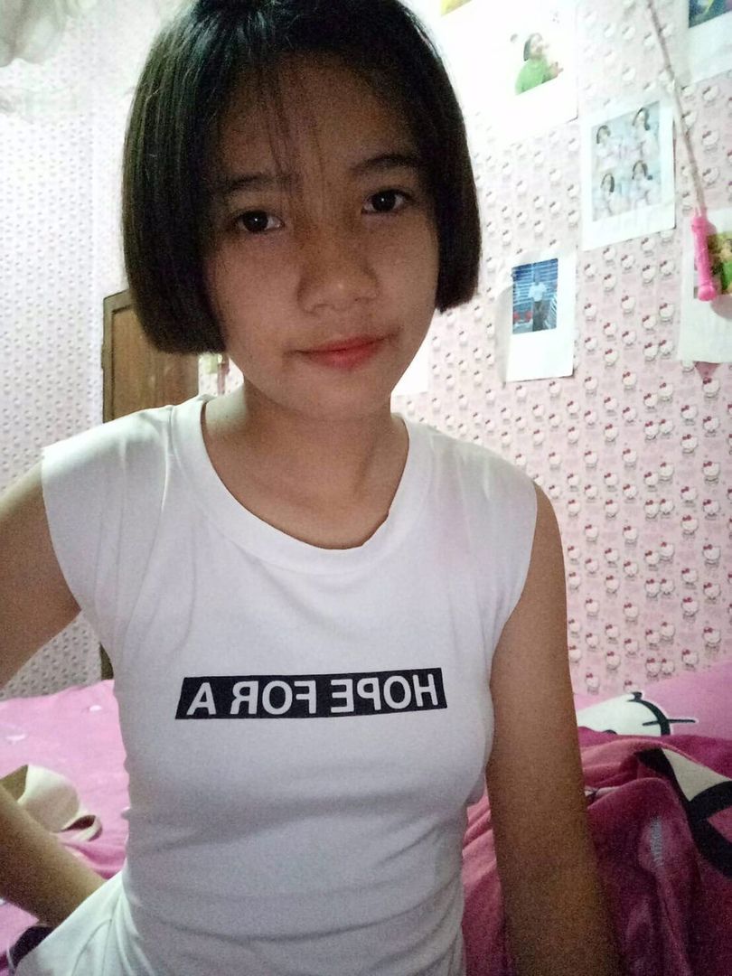 翁熄乩伦小说翁熄性放纵-男男高H啊灌满了高潮视频 - 小鸡AV公车上推高奶罩揉弄她