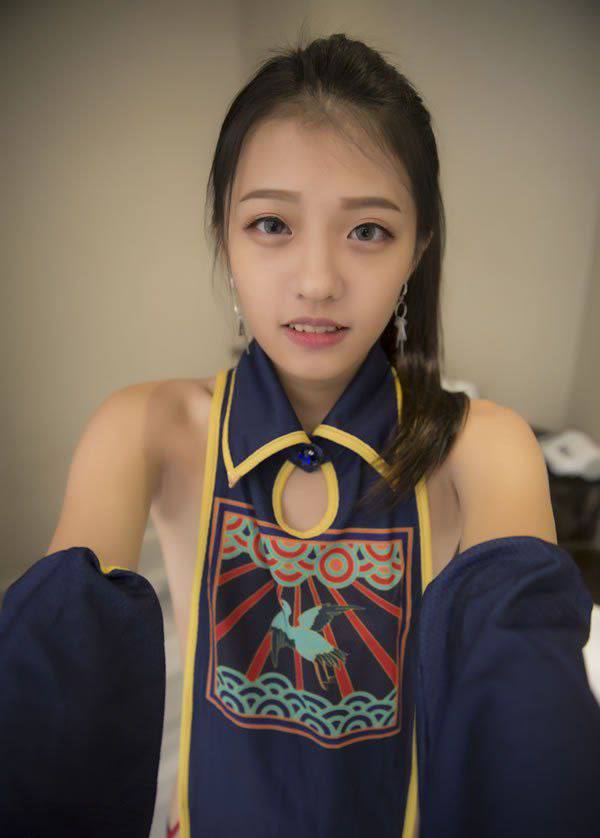 国产精品久久久久精-国产精品成人免费视频电影 - 小鸡AV与你上床