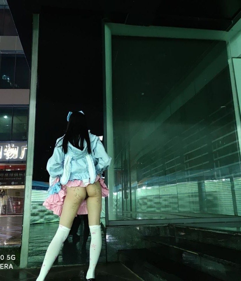 玩弄丰满护士呻吟视频