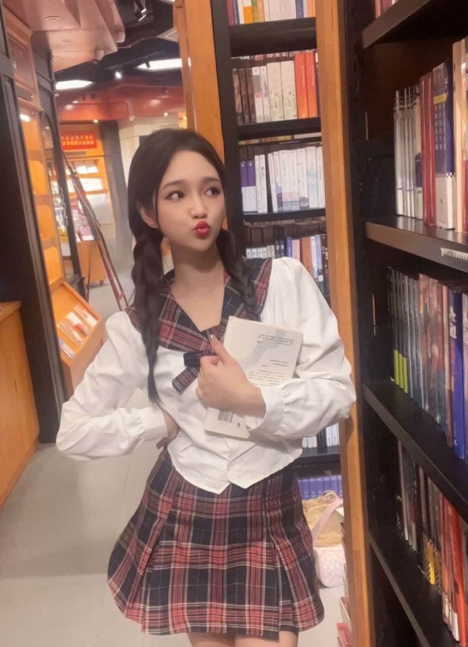 香蕉国产成版人视频在线观看-亚洲视频在线一区二区三区 - 小鸡AV国产视频网站在线