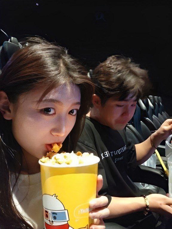 公的粗大挺进了我的密道电影-伊人亚洲AV久久无码精品 - 小鸡AV伦理片美亚影院