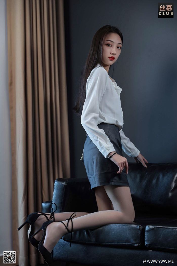 美女主动解开胸罩喂男人吃奶-欧美日韩中文字幕一区二区高清 - 小鸡AV欧美一区二区三区久久综合