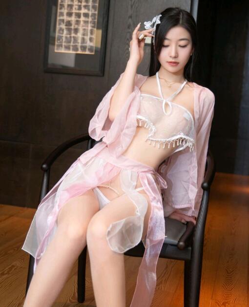 国模燕子大尺度私拍 [-好小好紧H有妇之夫 - 小鸡AV男女做爰动态图高潮GIF下一页