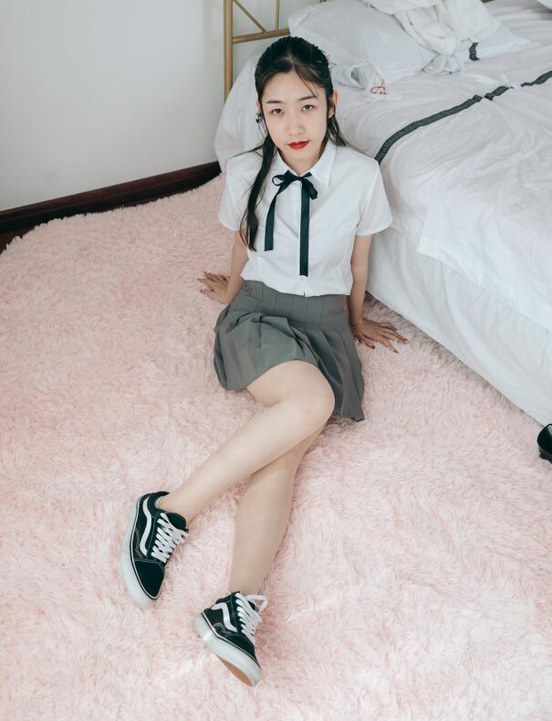 国产精品公开免费视频-人与人配种无遮挡全过程 - 小鸡AV久草性视频