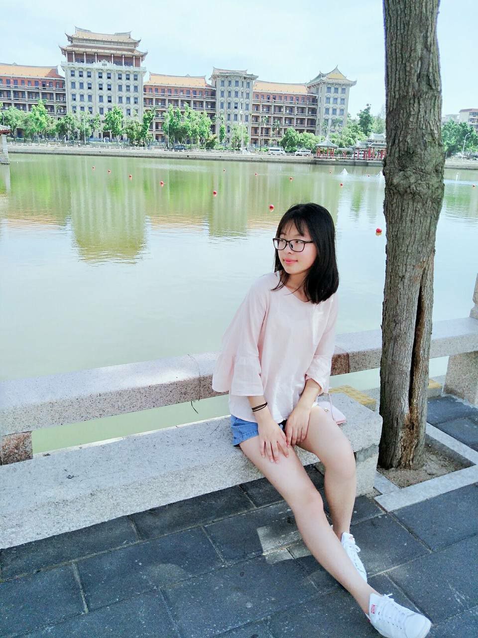 国产精品亚洲自在线播放页码-一区二区高清视频 - 小鸡AV激情毛片视频