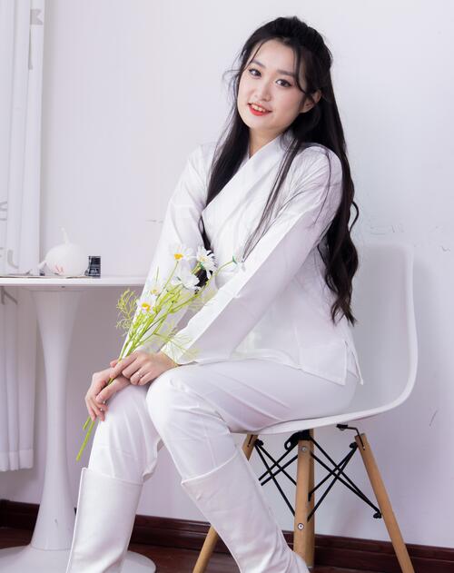 粗大挺进亲女H晓晓小说视频-琪琪电影午夜理论片YY6080 - 小鸡AVBL 粗 撞击 喘 贯穿