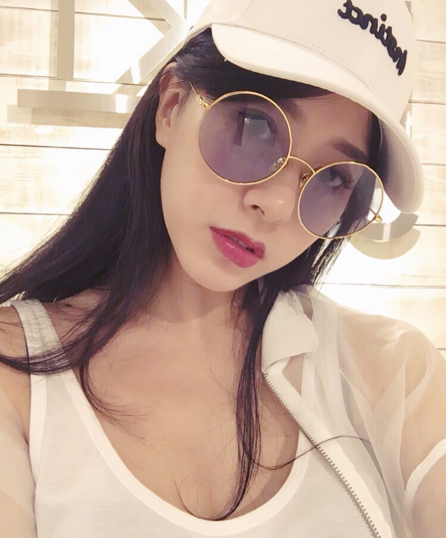 在线观看黄色影片-甜蜜惩罚带翻译无马赛 - 小鸡AVwww亚洲视频