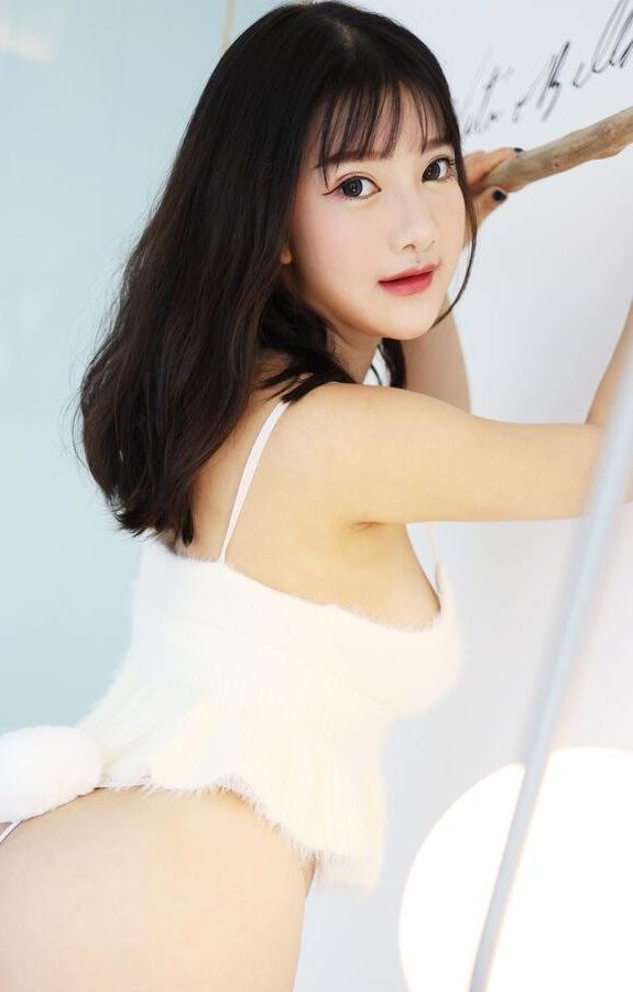 2048国产精品原创综合在线