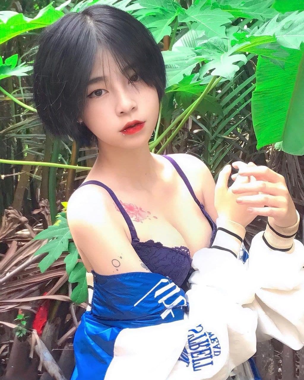 在线观看的黄色-免费看亚洲 - 小鸡AV开心婷婷色