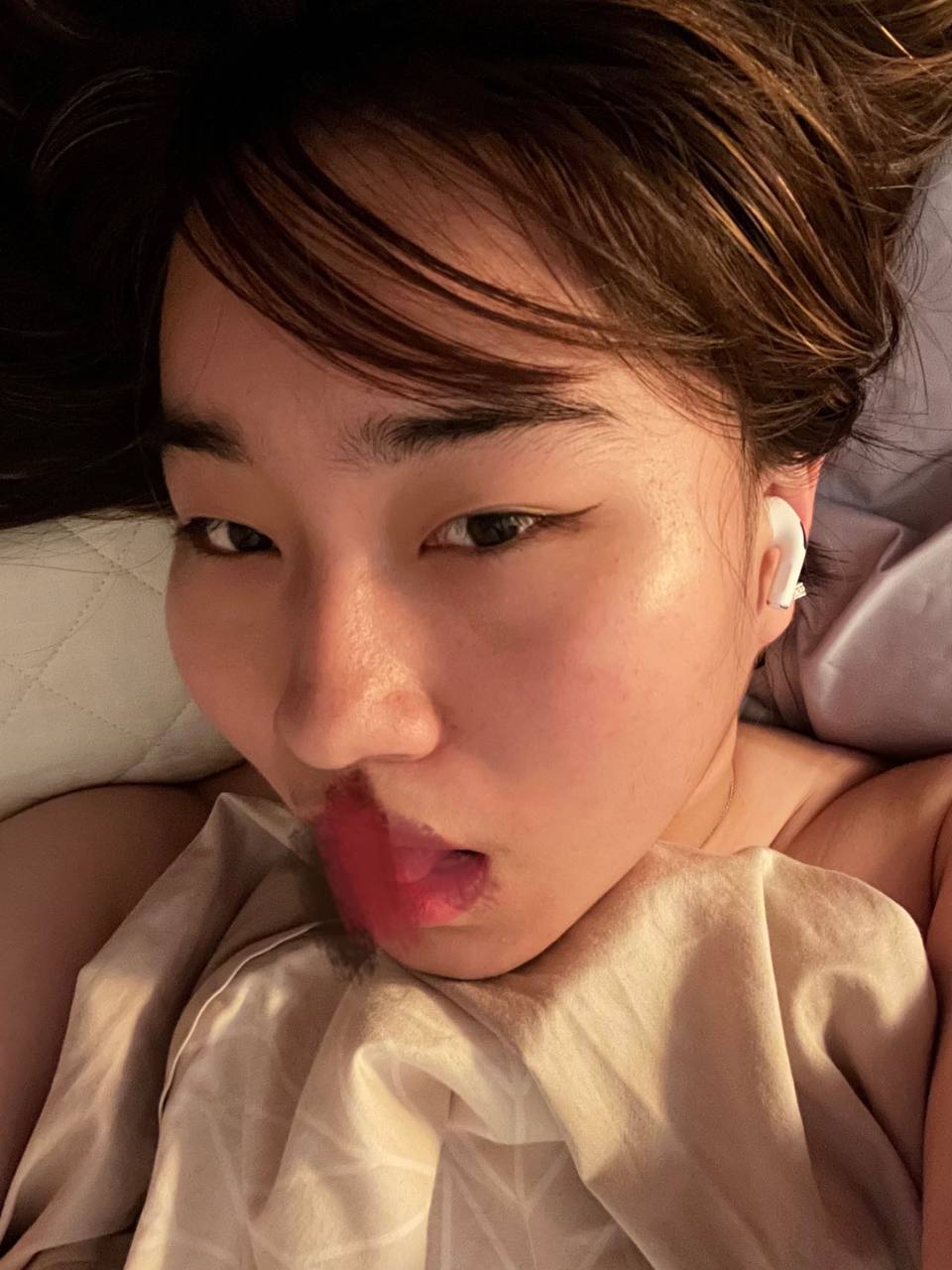 强吻胸摸来摸去胸露来-国产特黄一级毛片特黄 - 小鸡AV手机看片自拍自拍自拍