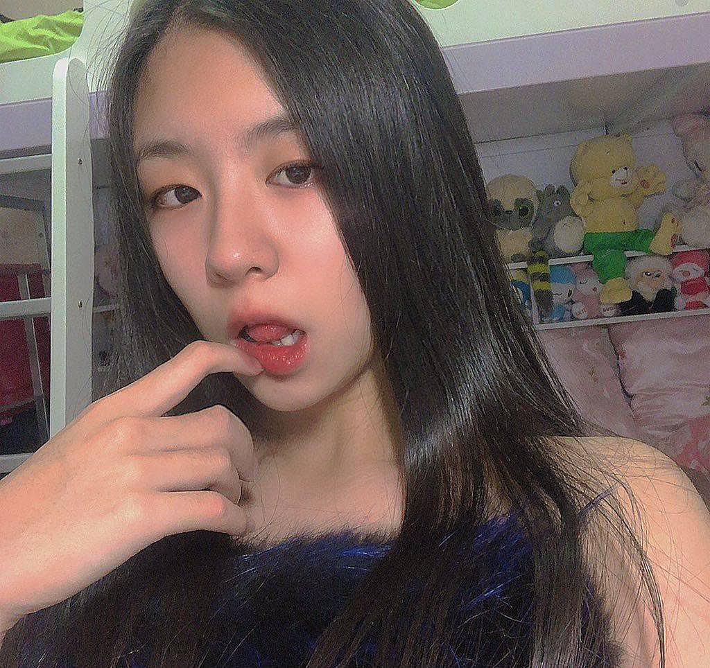 洗澡被公強奷60分钟