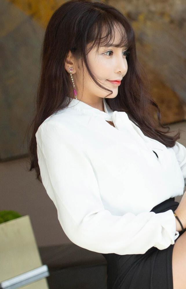 国产中文久久精品-黄色大片免费看 - 小鸡AV禁止的爱善良的未删减版蘑菇影视