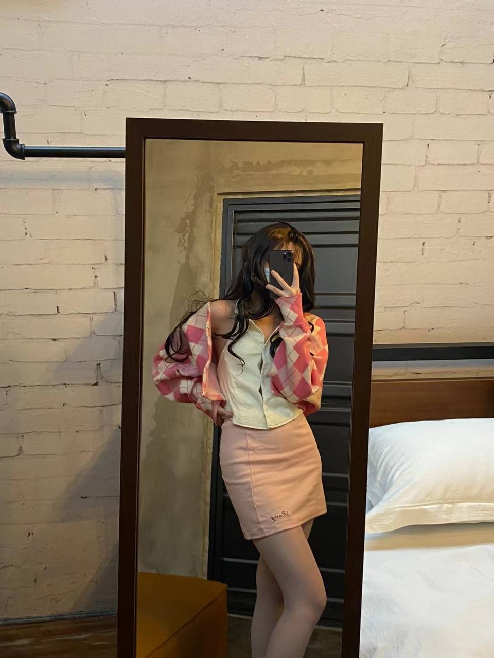 国产亚洲麻豆精品AA片在线观看-我和岳拇一起看A片 - 小鸡AV国产无遮挡A片又黄又爽女同