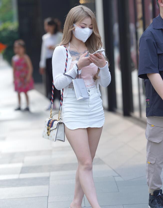 午夜三级网-影帝边拍戏边做h - 小鸡AV黄色a级大片