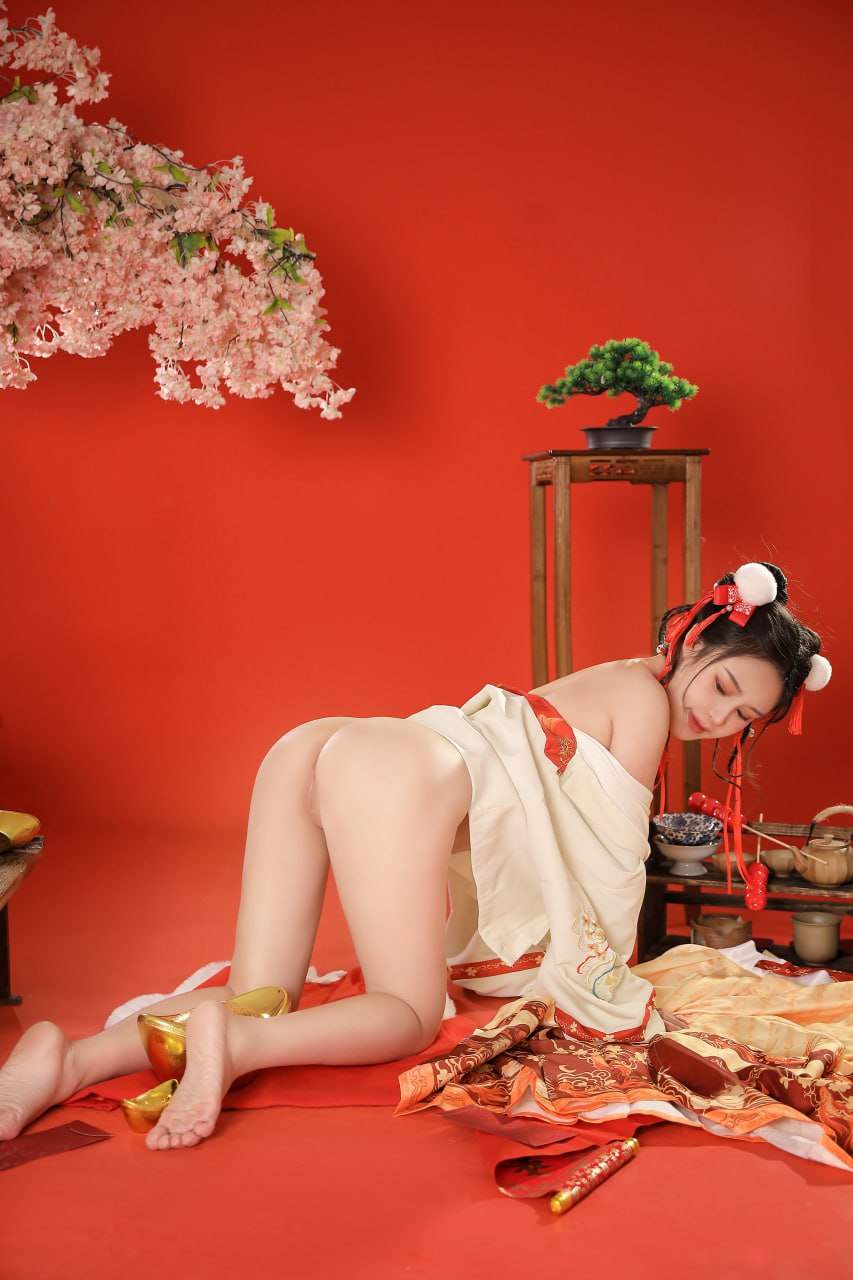 韩国论理电影院-千鹤 - 小鸡AV一级毛片在线播放