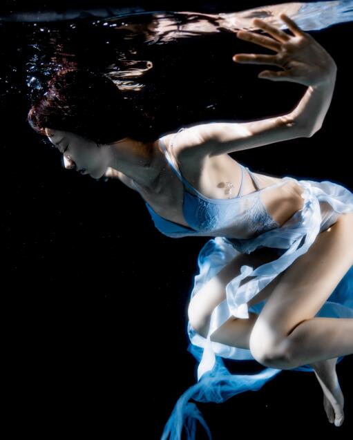 久久精品观看影院2828-夜夜精品视频 - 小鸡AV天天曰天天爽