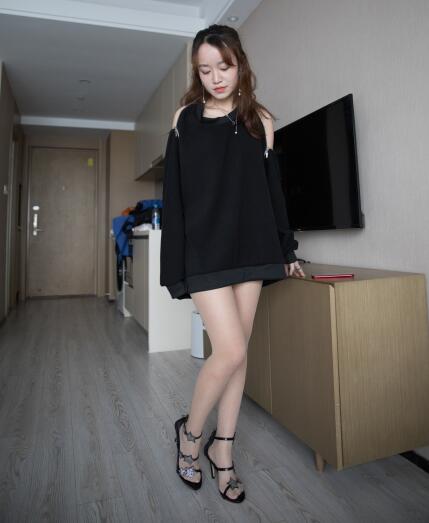 天天摸夜夜添-美国毛片基地a级e片 - 小鸡AVnp文一女多男全h