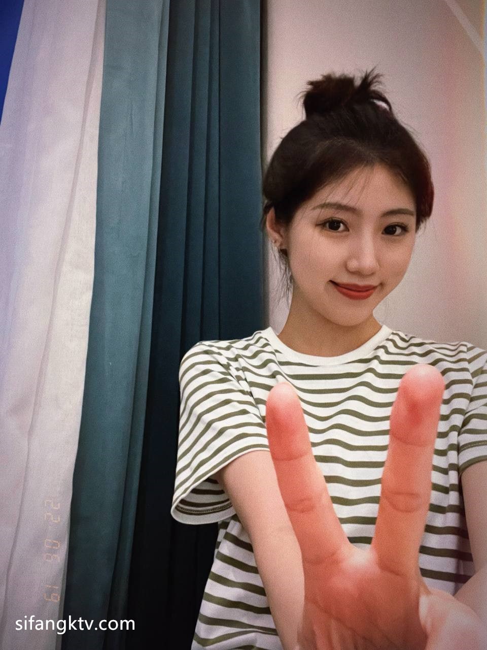 爱福利极品盛宴-999久久久免费精品国产牛牛 - 小鸡AV免费中文字幕在线观看