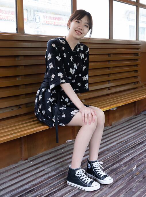 亚洲国产中文在线-久久99国产视频 - 小鸡AV久久综合九色综合欧美就去吻