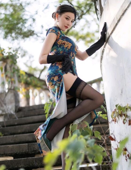 巜年轻的公和我做愛BD-扒开粉嫩小泬舌头伸进去视频 - 小鸡AV精品久久久久久久久久久下载