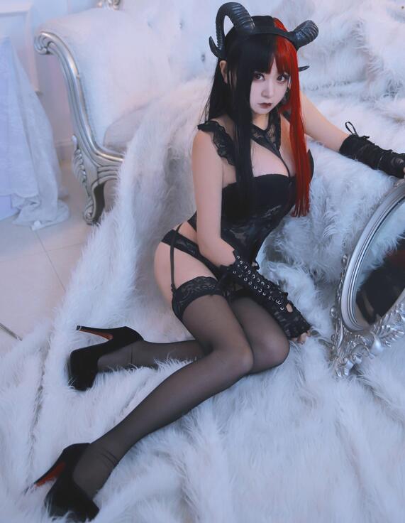 久久亚洲高清观看