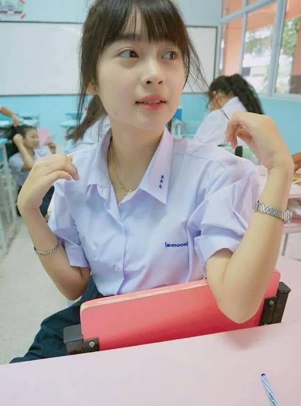 4p三个男人让我爽了一夜-里番肉工口全彩无遮挡 - 小鸡AV免费无码AV色情在线