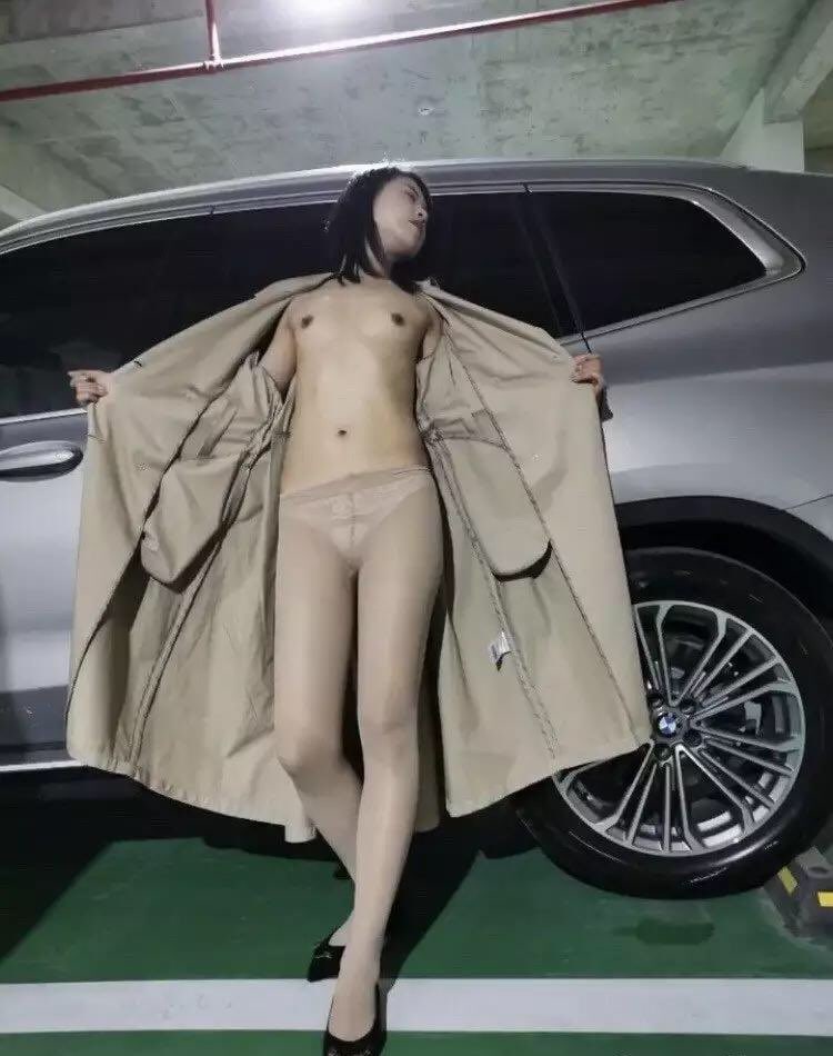 亚洲欧美久久精品1区2区