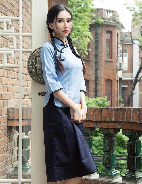 亚洲欧美中文v日韩v在线-欧美成人免费看片一区 - 小鸡AV两性午夜性刺激在线观看免费