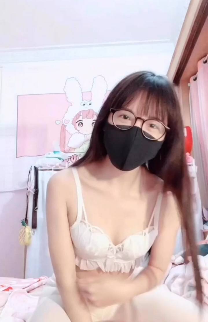 乡村乱人伦-荫蒂添的好舒服A片免费 - 小鸡AV中篇乱人伦小说