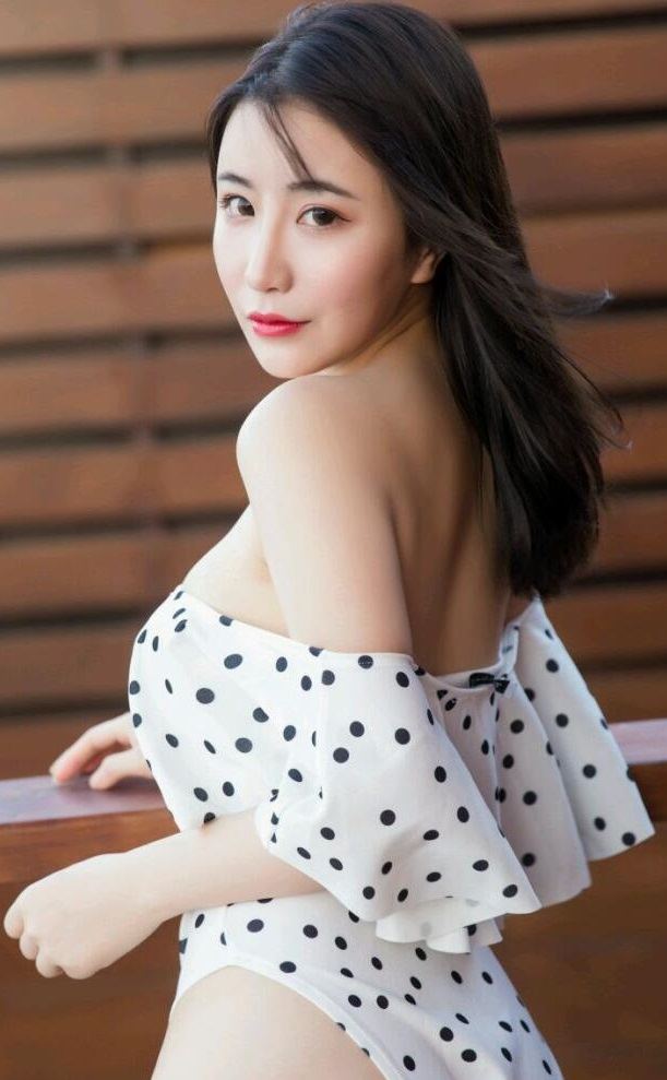 国产自产对白一区-WWW国产亚洲精品 - 小鸡AV总攻男男双性高H浪荡小说