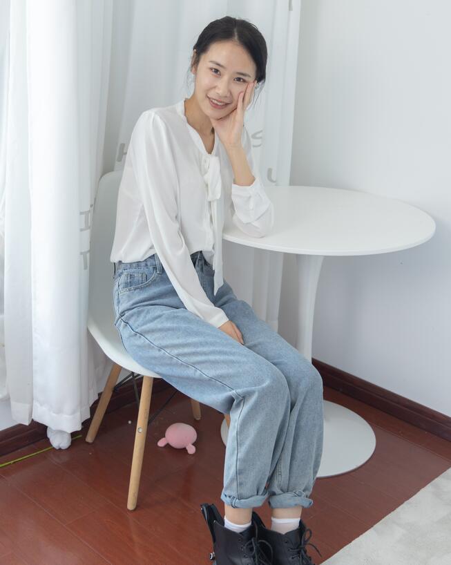 《年轻女教师3》韩国-天天槽夜夜槽槽不停 - 小鸡AV扒开双腿猛进入小柔校花