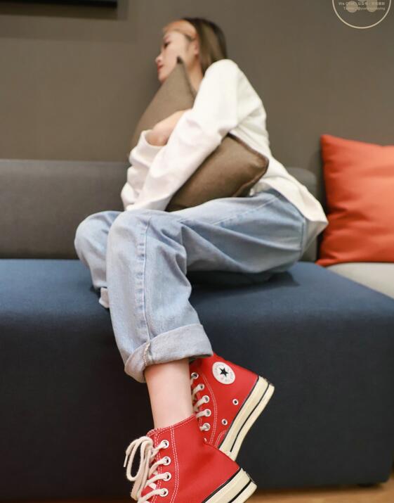 一级毛片日韩a欧美-《年轻女教师2》电影免费观看 - 小鸡AV一区二区在线