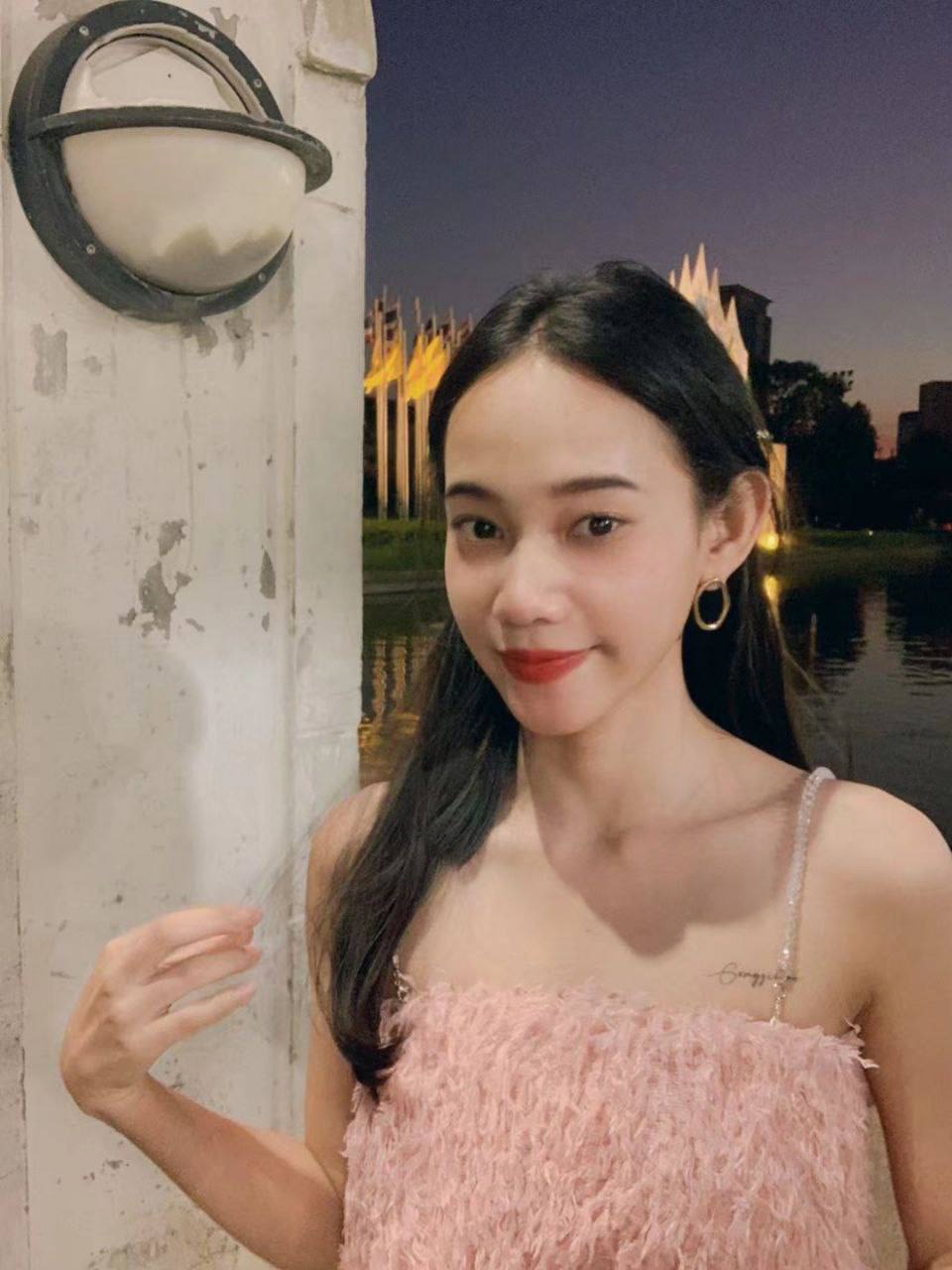 成人国产精品一区二区网站-亚洲伊人色一综合网 - 小鸡AV亚洲综合在线一区