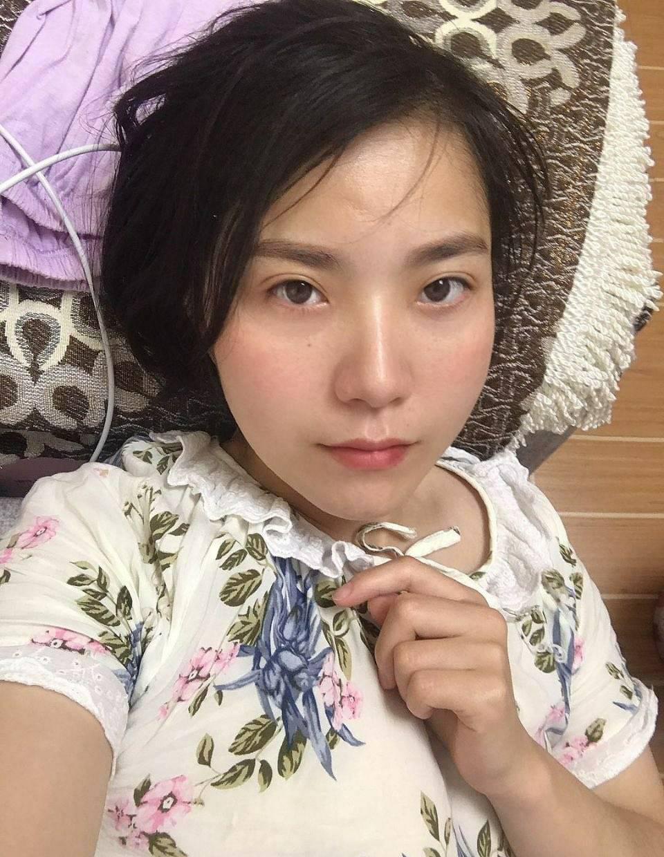 鸭子玩富婆流白浆视频-久草免费福利资源站在线观看 - 小鸡AV浪货你那里又湿又紧 H