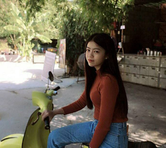 白又丰满大屁股BBBBB-公司里的艳妇们都熟透了 - 小鸡AV无码精品一二三四区A片